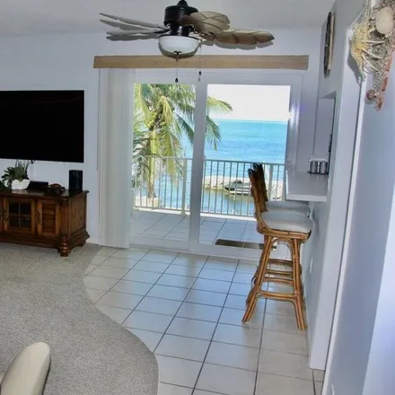 Rent this 6 bed house on Islamorada in FL, 33070