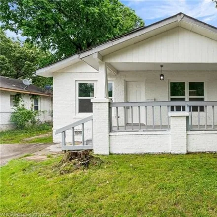 Buy this 3 bed house on South G Street in Fort Smith, AR 72901