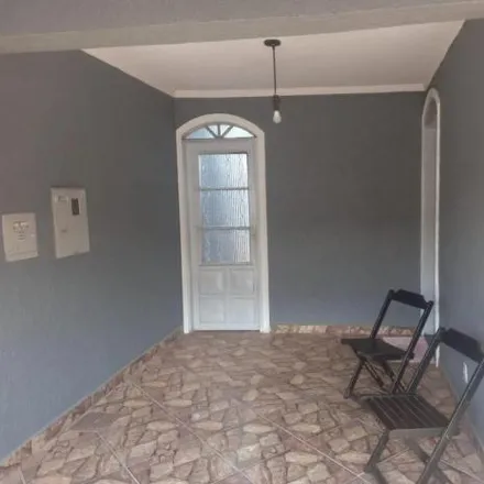 Buy this 3 bed house on QNP 19 - Conjunto F in Setor de Oficinas, Ceilândia - Federal District