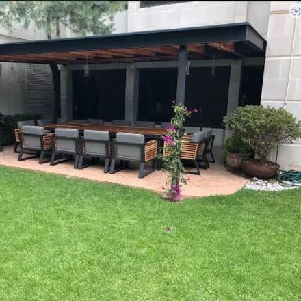 Buy this 3 bed house on Calle Fuente de Trevi in Colonia San Miguel Tecamachalco, 53950 Naucalpan de Juárez