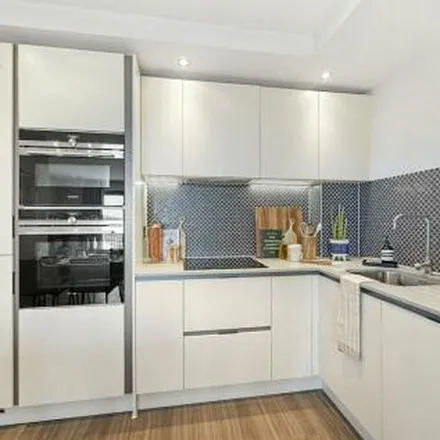 Rent this 3 bed apartment on Centre Banqueting in Merrick Road, London