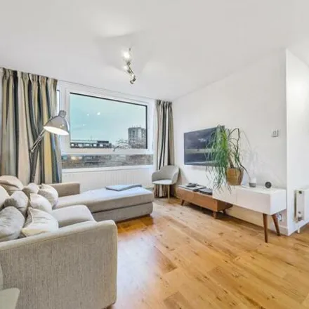 Buy this 3 bed apartment on Forsyth House in Tachbrook Street, London