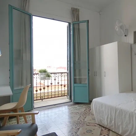 Rent this 9 bed room on Aqua spa in Carrer Gran de Gràcia, 8