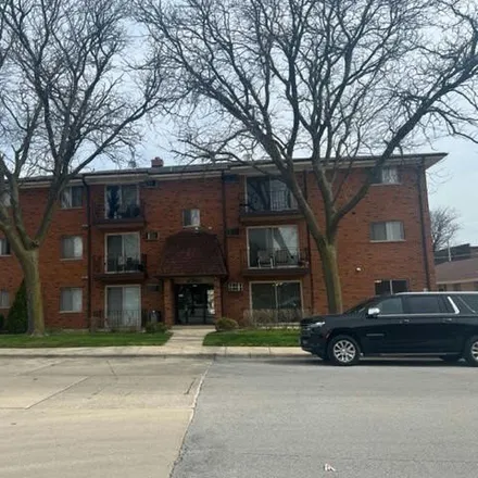 Buy this studio house on 6392 Washington Street in Chicago Ridge, IL 60415