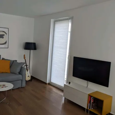 Rent this 2 bed apartment on Mörsenbroicher Weg 62 in 40470 Dusseldorf, Germany