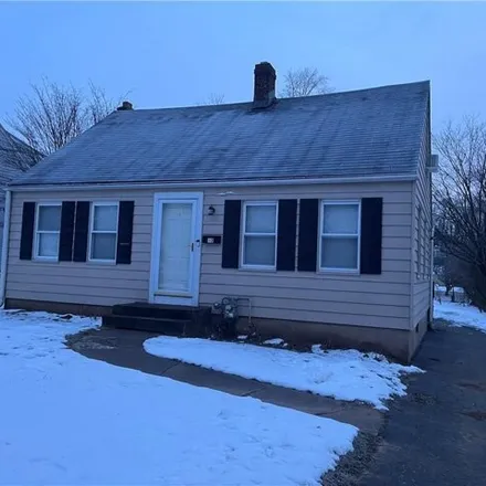 Rent this 4 bed house on 63 Thompson Street in Hamden, CT 06518