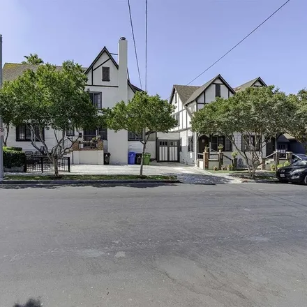 Image 2 - 5076 Lemon Grove Avenue, Los Angeles, CA 90029, USA - Townhouse for sale