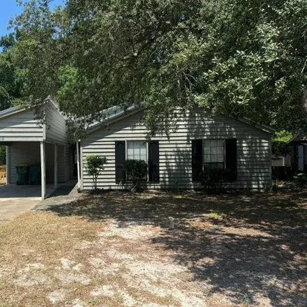 Rent this 3 bed house on 116 Bullock Blvd in Niceville, Florida