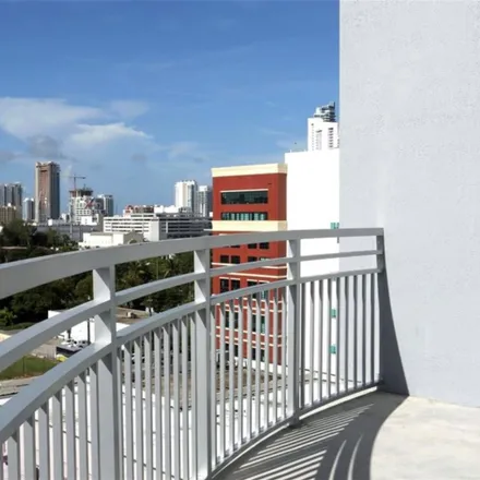 Image 2 - 1635 North Miami Avenue, Miami, FL 33136, USA - Loft for rent
