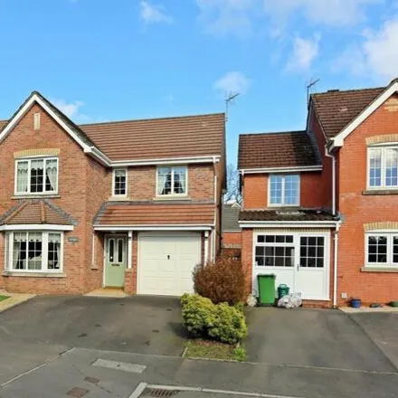 Buy this 4 bed house on Woodland View in Llantwit Fardre, CF38 1RW
