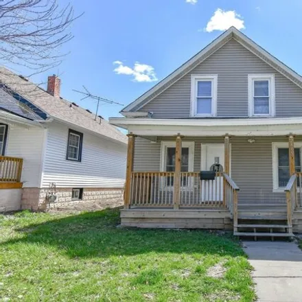 Buy this 3 bed house on 2837 Starr Street in Lincoln, NE 68503