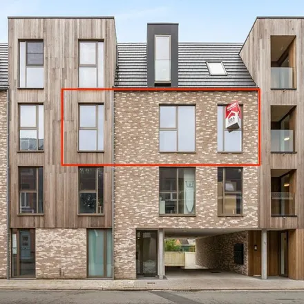 Rent this 2 bed apartment on Regentiestraat 2E in 9190 Stekene, Belgium