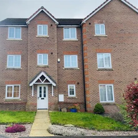 Buy this 5 bed duplex on Hardwick Drive in Stansty, LL11 4FE
