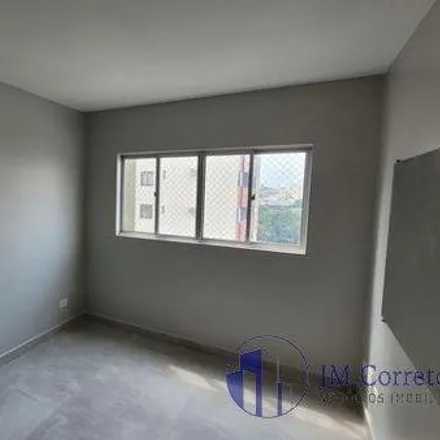 Buy this 3 bed apartment on Rua Guararapes in Higienópolis, Londrina - PR