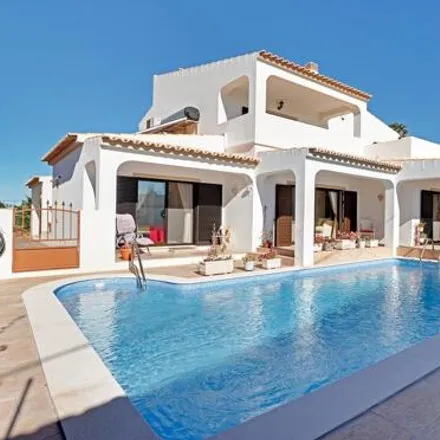 Buy this 4 bed house on Albufeira