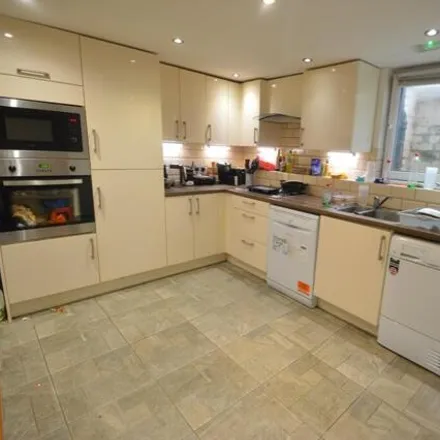 Rent this 5 bed townhouse on Back Wetherby Grove in Leeds, LS4 2JH