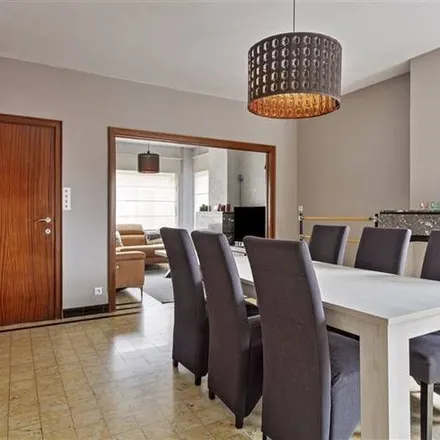 Rent this 3 bed apartment on Dellaertsdreef 65 in 9940 Evergem, Belgium