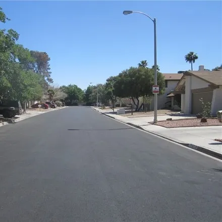 Image 2 - 4730 Monaco Rd, Las Vegas, Nevada, 89121 - House for rent