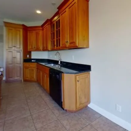 Buy this 6 bed apartment on 6513 Winterberry Lane in Lake Pointe, Springfield