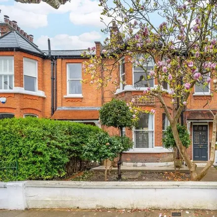 Rent this 4 bed house on 9 Highlever Road in London, W10 6PT