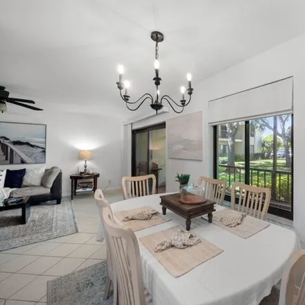 Image 3 - Pineview Road, Jupiter, FL 33469, USA - Condo for sale