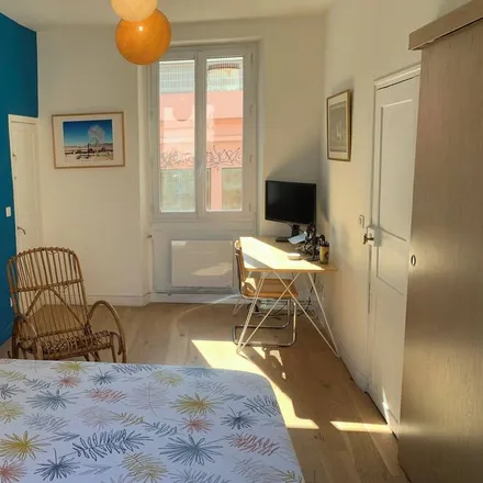 Rent this 3 bed house on Marseille in Bouches-du-Rhône, France