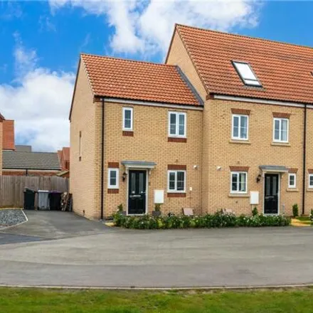 Buy this 2 bed house on Perth Close in Bourne, PE10 0ZU