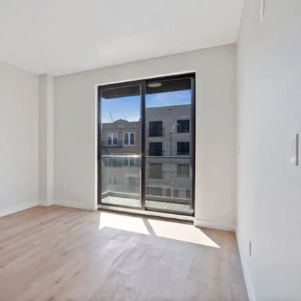 Rent this 2 bed condo on Millo Astoria in 14-33 31st Avenue, New York