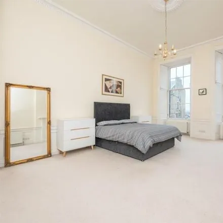 Image 6 - James Naysmyth, York Place, City of Edinburgh, EH1 3HP, United Kingdom - Apartment for rent