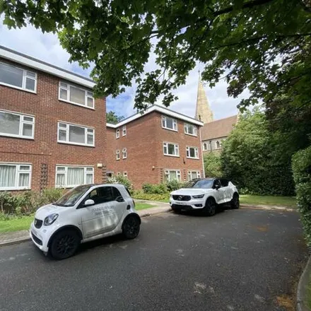Buy this 1 bed apartment on Cameron Close in London, N20 0HU
