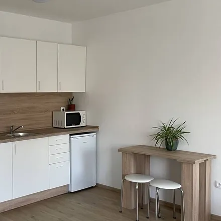 Image 6 - Kaposvár, Budai Nagy Antal utca, 7400, Hungary - Apartment for rent