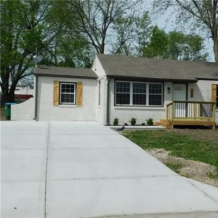 Buy this 3 bed house on 266 East North Street in Peculiar, MO 64078