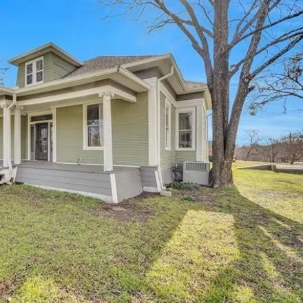 Buy this 3 bed house on East Denton Street in Palmer, Ellis County