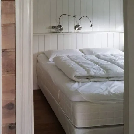 Rent this 3 bed house on Brungot in Dalevegen, 6154 Ørsta
