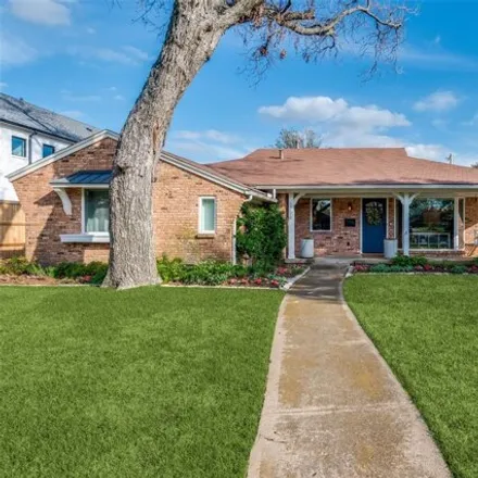 Buy this 3 bed house on 6906 Sperry Street in Rawlins, Dallas