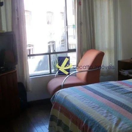 Buy this 4 bed apartment on Rua dos Guaranis in Regional Centro-Sul, Belo Horizonte - MG