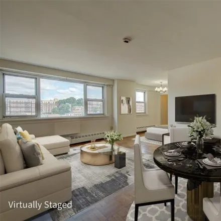 Buy this studio apartment on Avalon Terrace in 89-00 170th Street, New York
