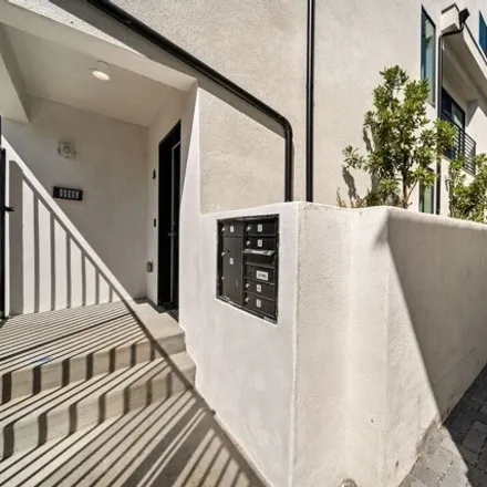 Image 4 - 1609 North Normandie Avenue, Los Angeles, CA 90027, USA - House for sale