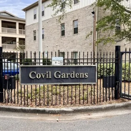 Buy this 2 bed condo on 123 Covil Avenue in Forest Hills, Wilmington