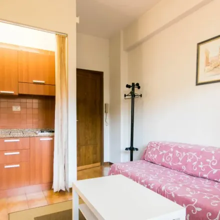 Image 8 - Via Giuseppe Mendozza, 00128 Rome RM, Italy - Apartment for rent