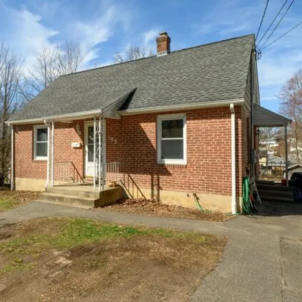Buy this 3 bed house on 115 Midland Road in East Farms, Waterbury