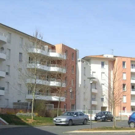 Image 2 - Rue du 19 Mars 1962, 86000 Poitiers, France - Apartment for rent