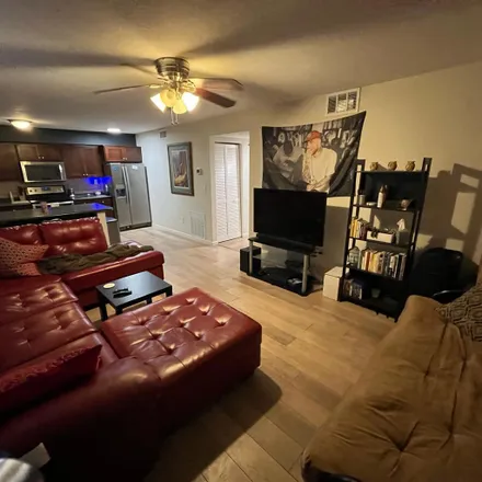 Rent this 1 bed room on 1012 East Spence Avenue in Tempe, AZ 85281