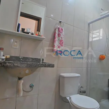 Buy this 2 bed house on Rua 13 de Maio in Azulville, São Carlos - SP