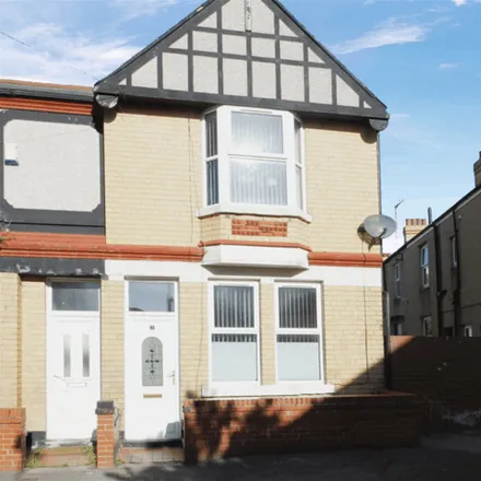 Buy this 3 bed house on FC Cash and Carry in Osborne Grove, Rhyl