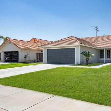 Buy this 3 bed house on 7325 Senalda Court in Bakersfield, CA 93313