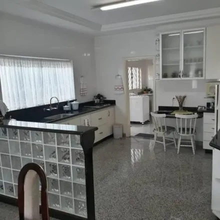 Buy this 3 bed house on Rua do Vereador in Vila Siqueira Campos, Santa Bárbara d'Oeste - SP