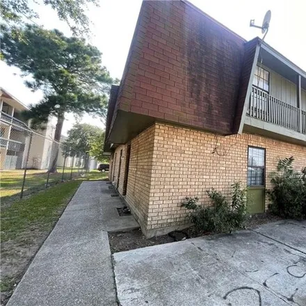 Image 1 - 8030 Lacombe Street, New Orleans, LA 70127, USA - House for sale