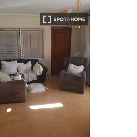 Rent this 3 bed room on Plaça del Ceramista Gimeno in 46006 Valencia, Spain