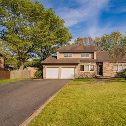 Buy this 5 bed house on 32 Oak Meadow Road in Commack, NY 11725